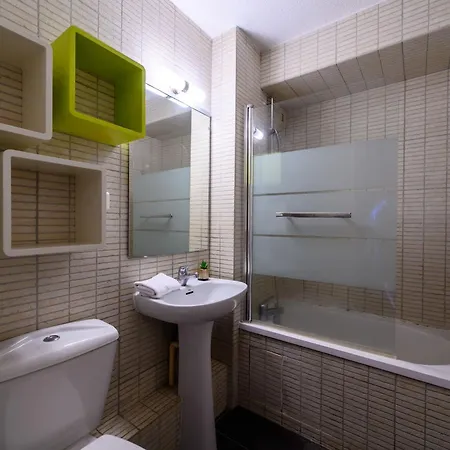 Les Hauts D'azur By Interhome Daire *